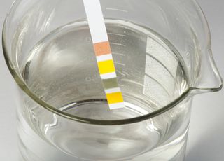 Spray water acidification - how to lower the pH of the water?